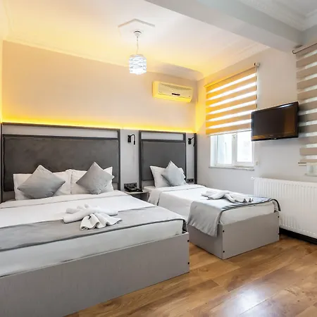 Taksim Hotel *