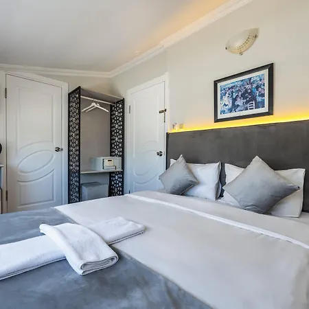 Hotel Taksim *