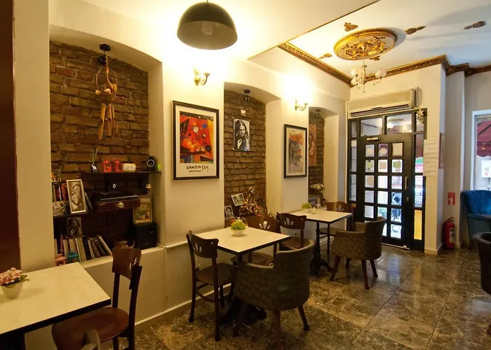 Taksim Hotel Istanboel